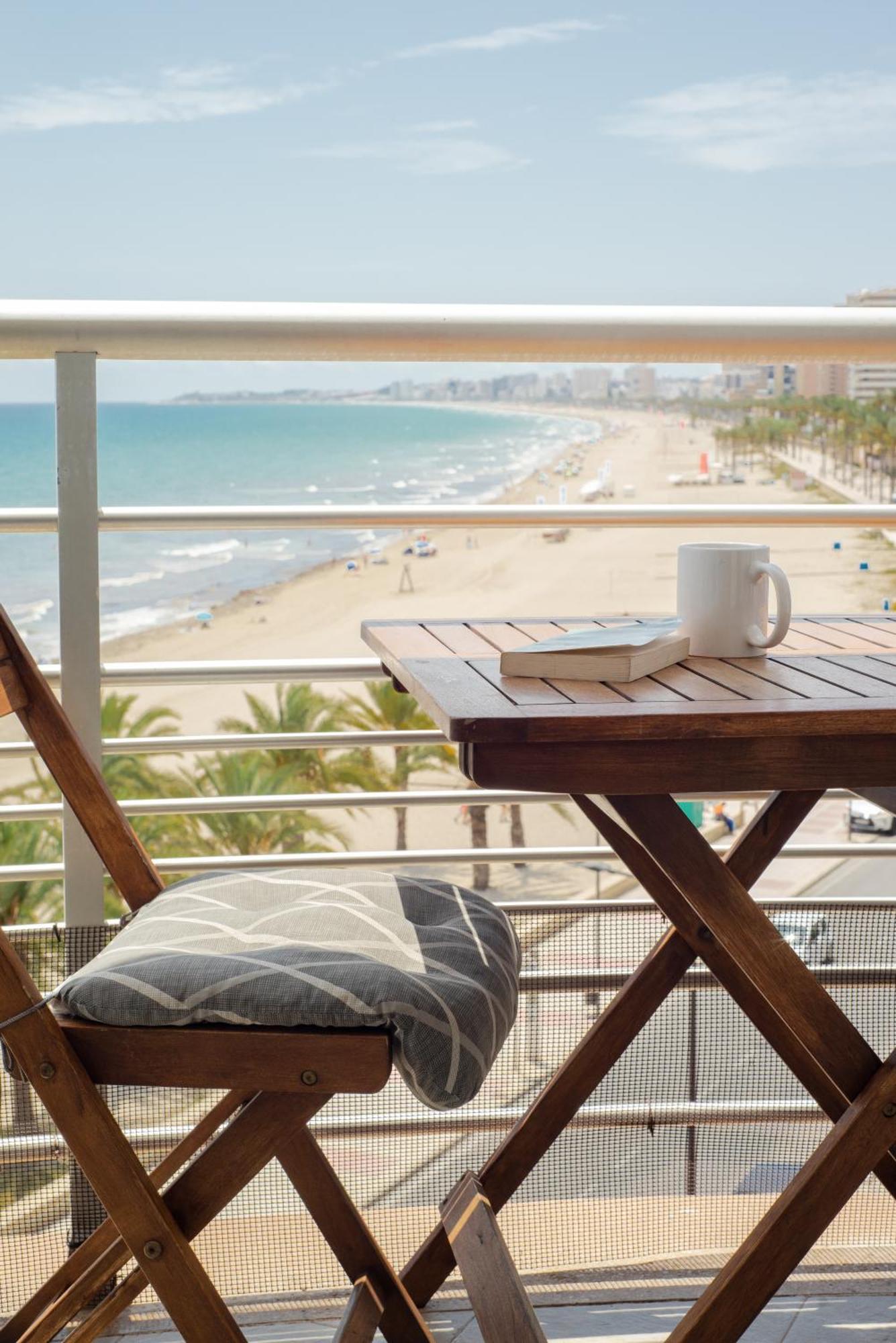 Atico Frente Al Mar 2 Terrazas Barbacoa Y Parking Sujeto A Disponibilidad Lejlighed El Campello Eksteriør billede