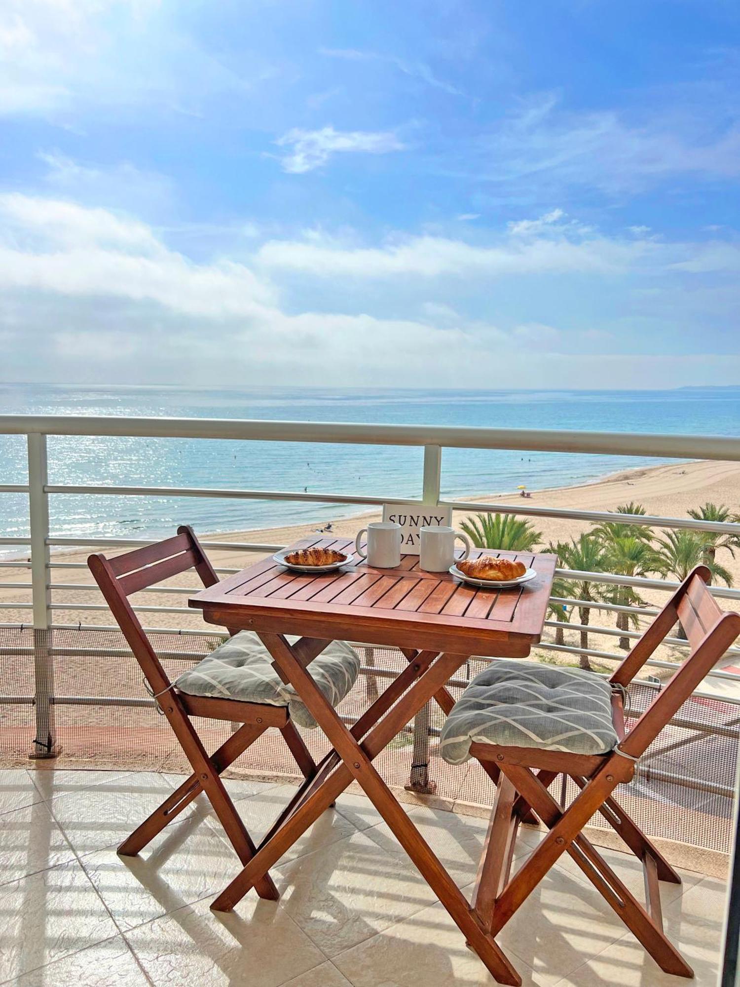 Atico Frente Al Mar 2 Terrazas Barbacoa Y Parking Sujeto A Disponibilidad Lejlighed El Campello Eksteriør billede