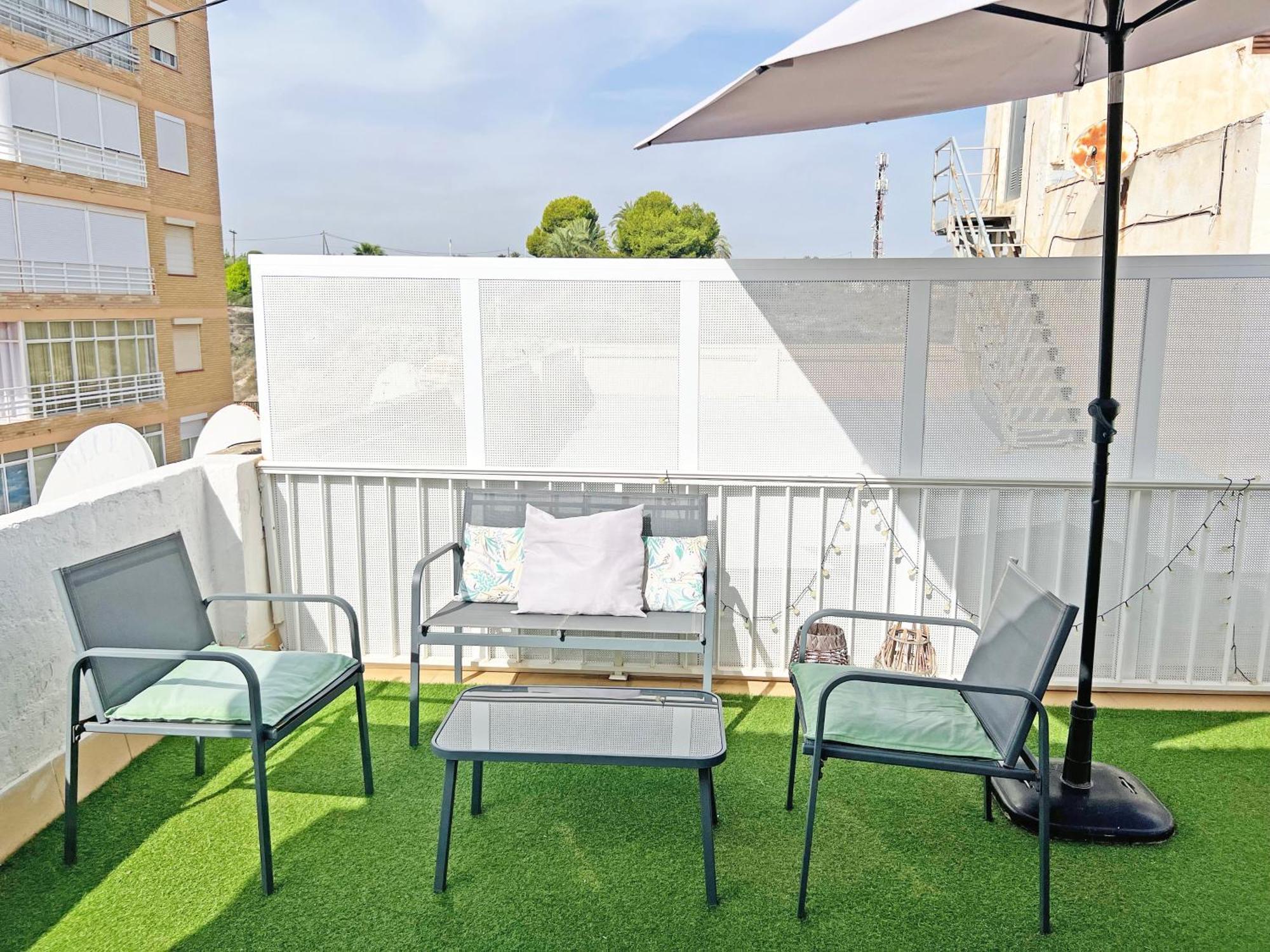Atico Frente Al Mar 2 Terrazas Barbacoa Y Parking Sujeto A Disponibilidad Lejlighed El Campello Eksteriør billede